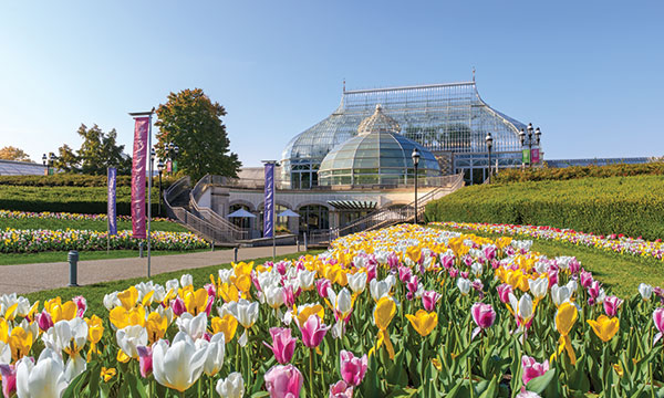 Exterior image of Phipps Conservatory