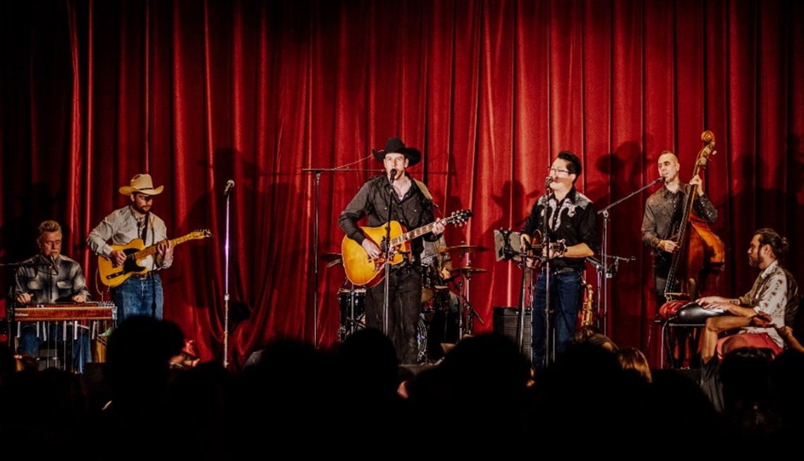 Photograph of Honky Tonk Jukebox on stage